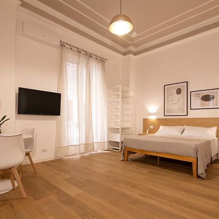 Villareale47 Luxury Suites & Rooms ปาแลร์โม ภายนอก รูปภาพ