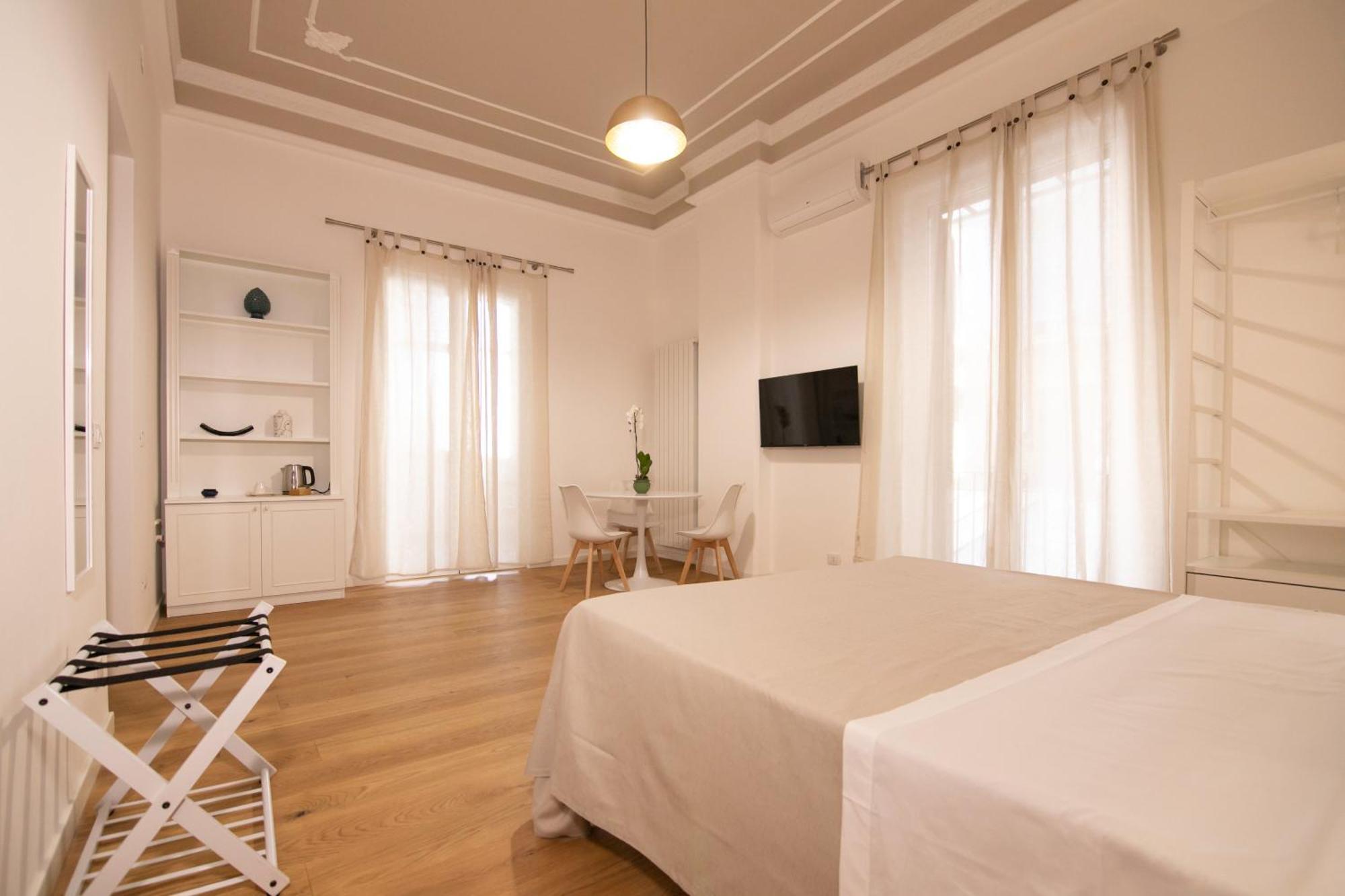 Villareale47 Luxury Suites & Rooms ปาแลร์โม ภายนอก รูปภาพ