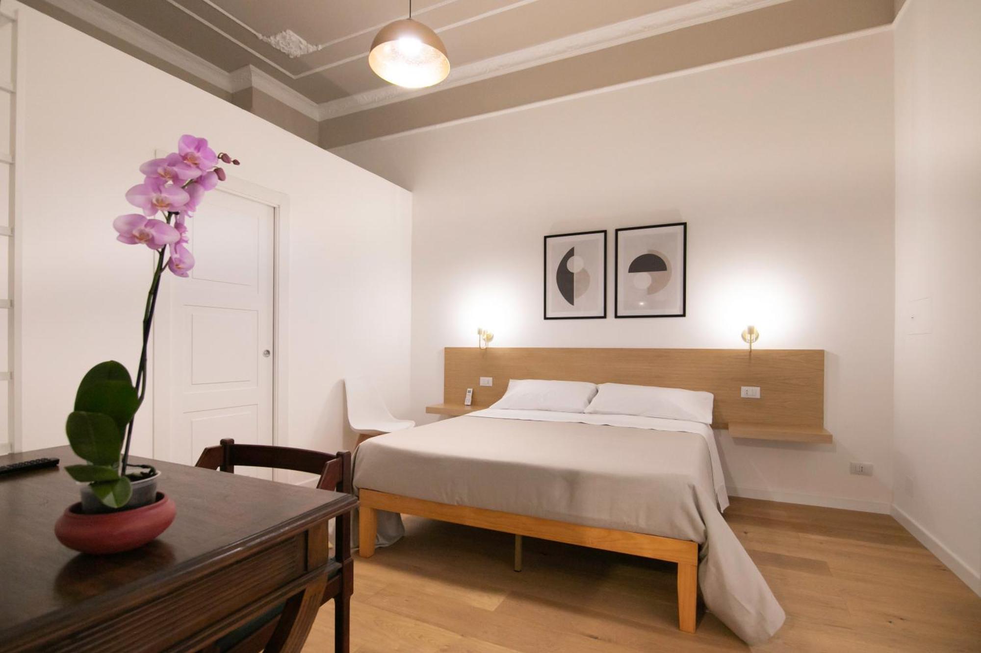 Villareale47 Luxury Suites & Rooms ปาแลร์โม ภายนอก รูปภาพ