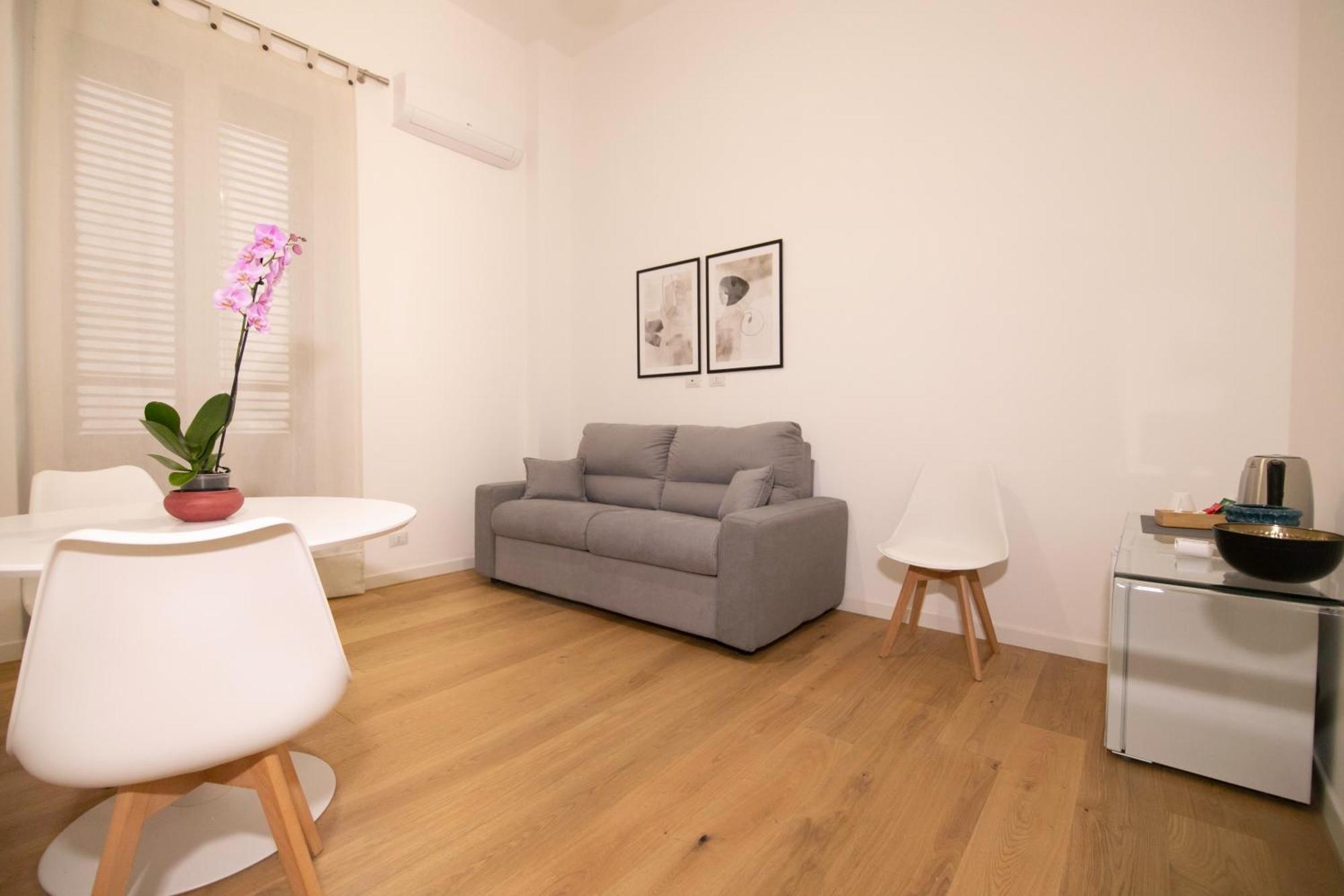 Villareale47 Luxury Suites & Rooms ปาแลร์โม ภายนอก รูปภาพ